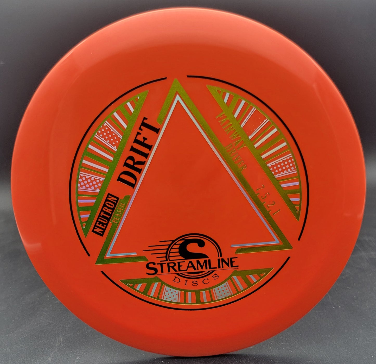Streamline Discs Neutron Drift