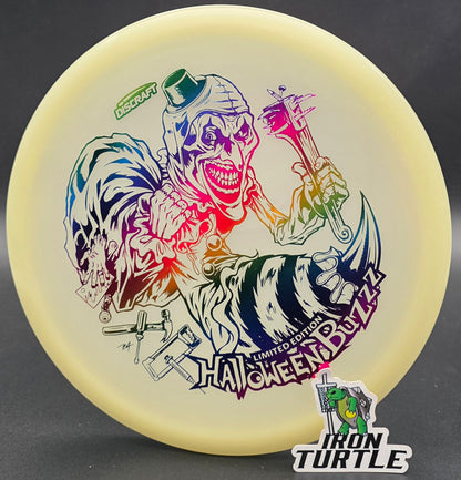 Discraft 2025 Mega-Glo Halloween Buzzz