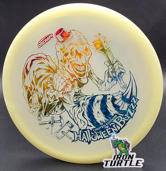 Discraft 2025 Mega-Glo Halloween Buzzz