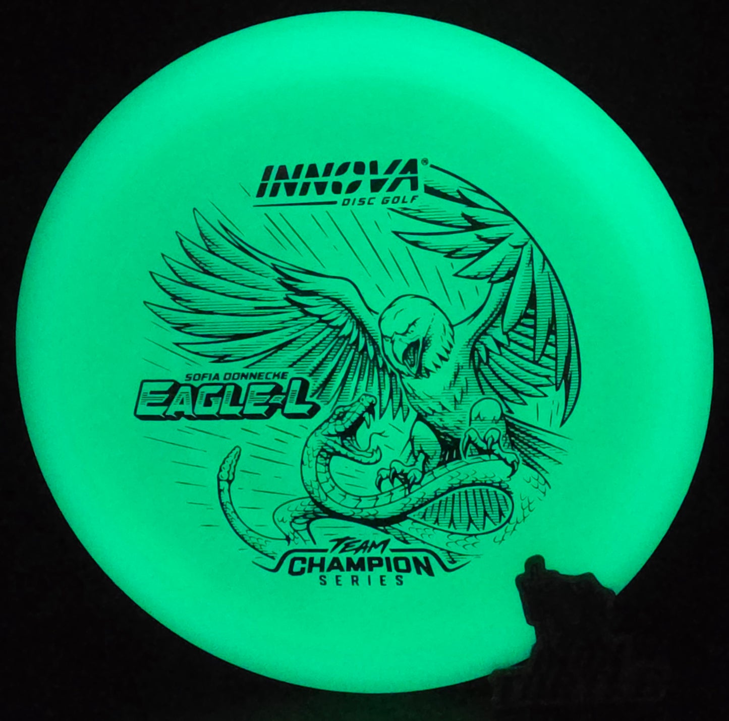 Innova 2026 Sofia Donnecke Glow Champion Eagle L