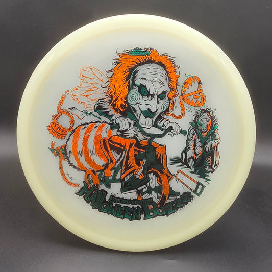 Discraft 2026 Mega-Glo Halloween Buzzz